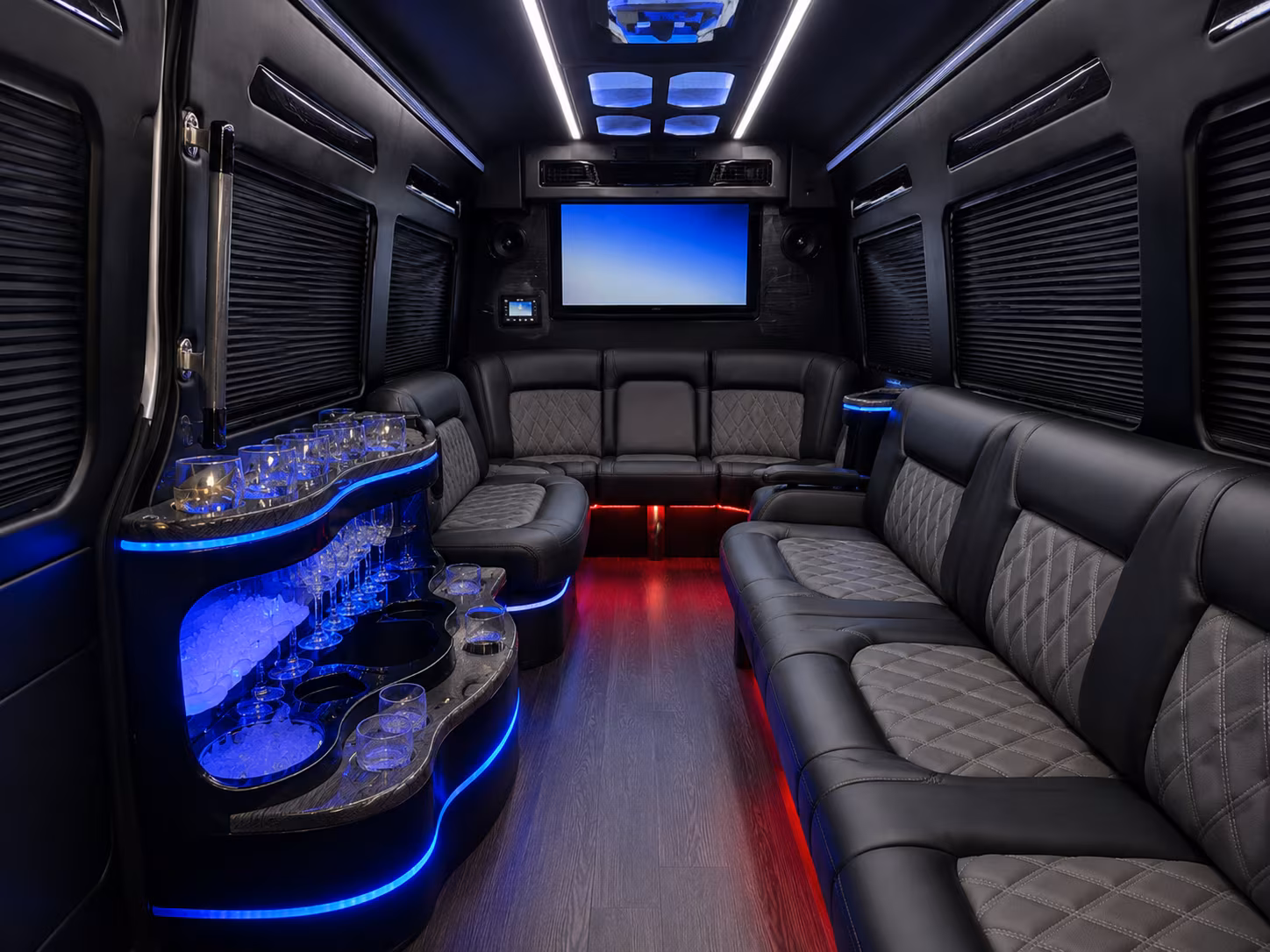 for quick and easy group transportation to appomattox smith mountain lake beyond