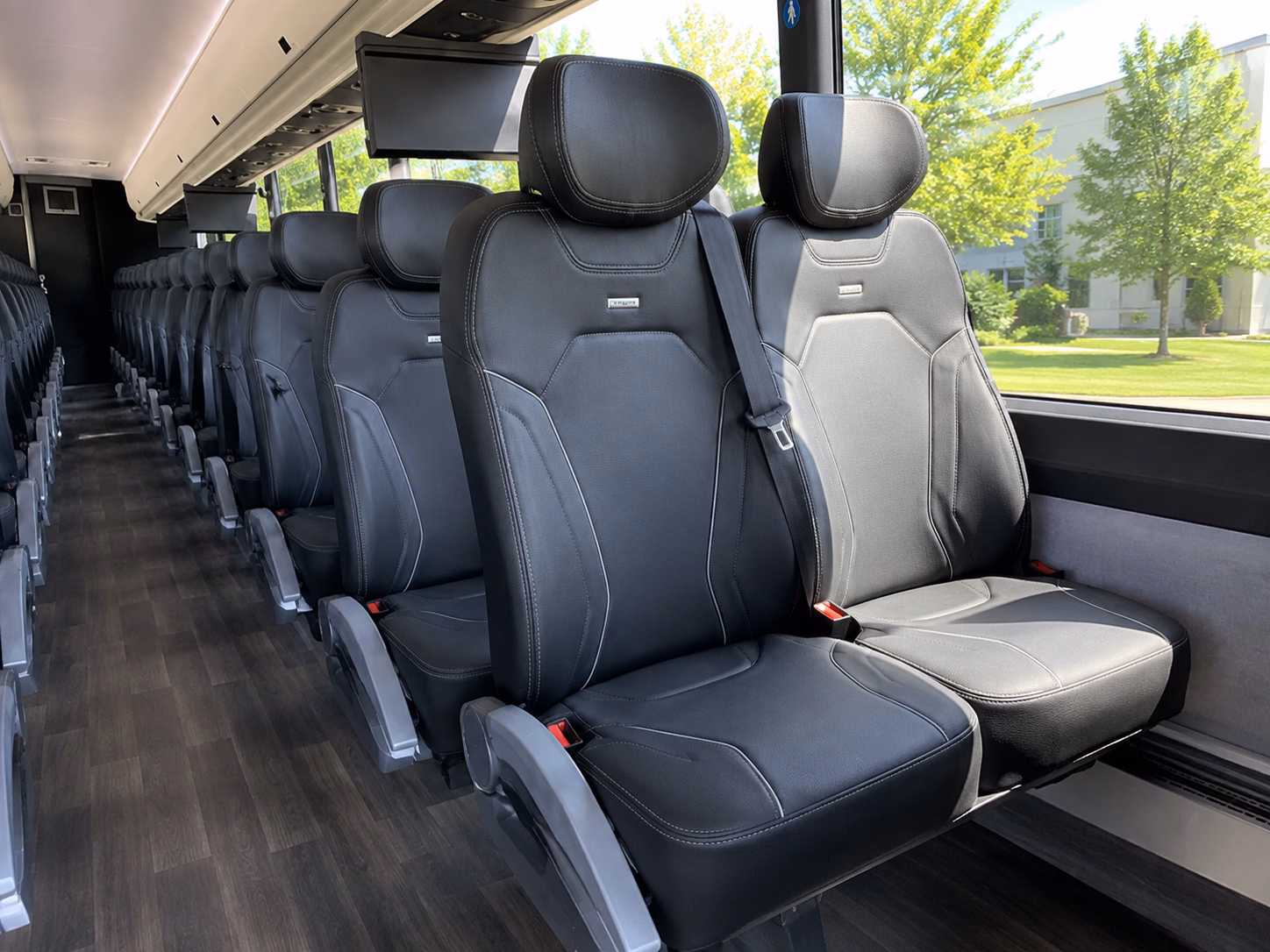 how the day of the week changes what a bus costs in lynchburg virginia